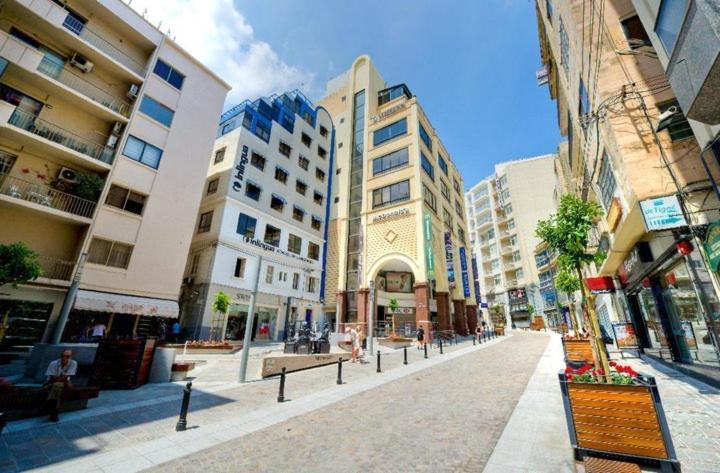 Luxury Apartment With Valletta And Harbour Views Слима Екстериор снимка