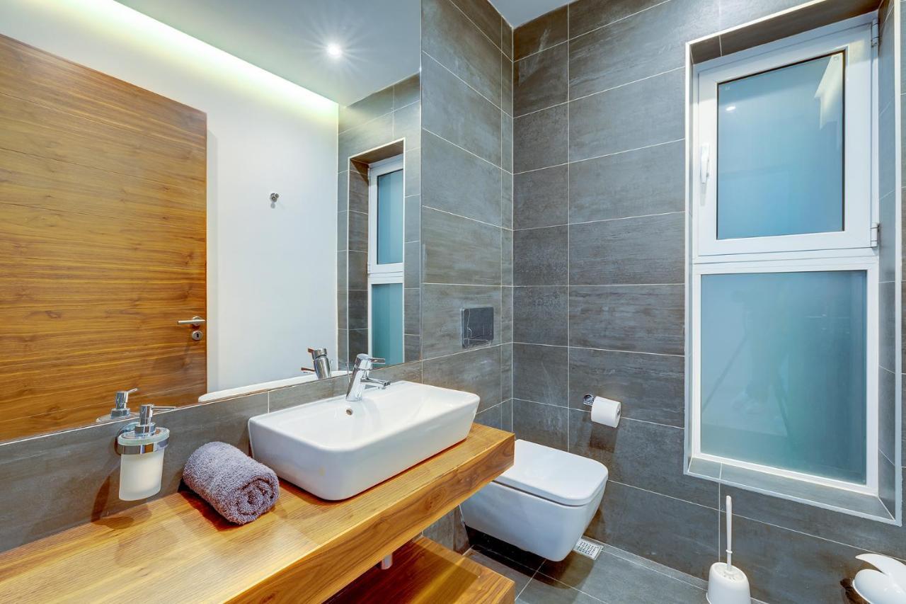 Luxury Apartment With Valletta And Harbour Views Слима Екстериор снимка