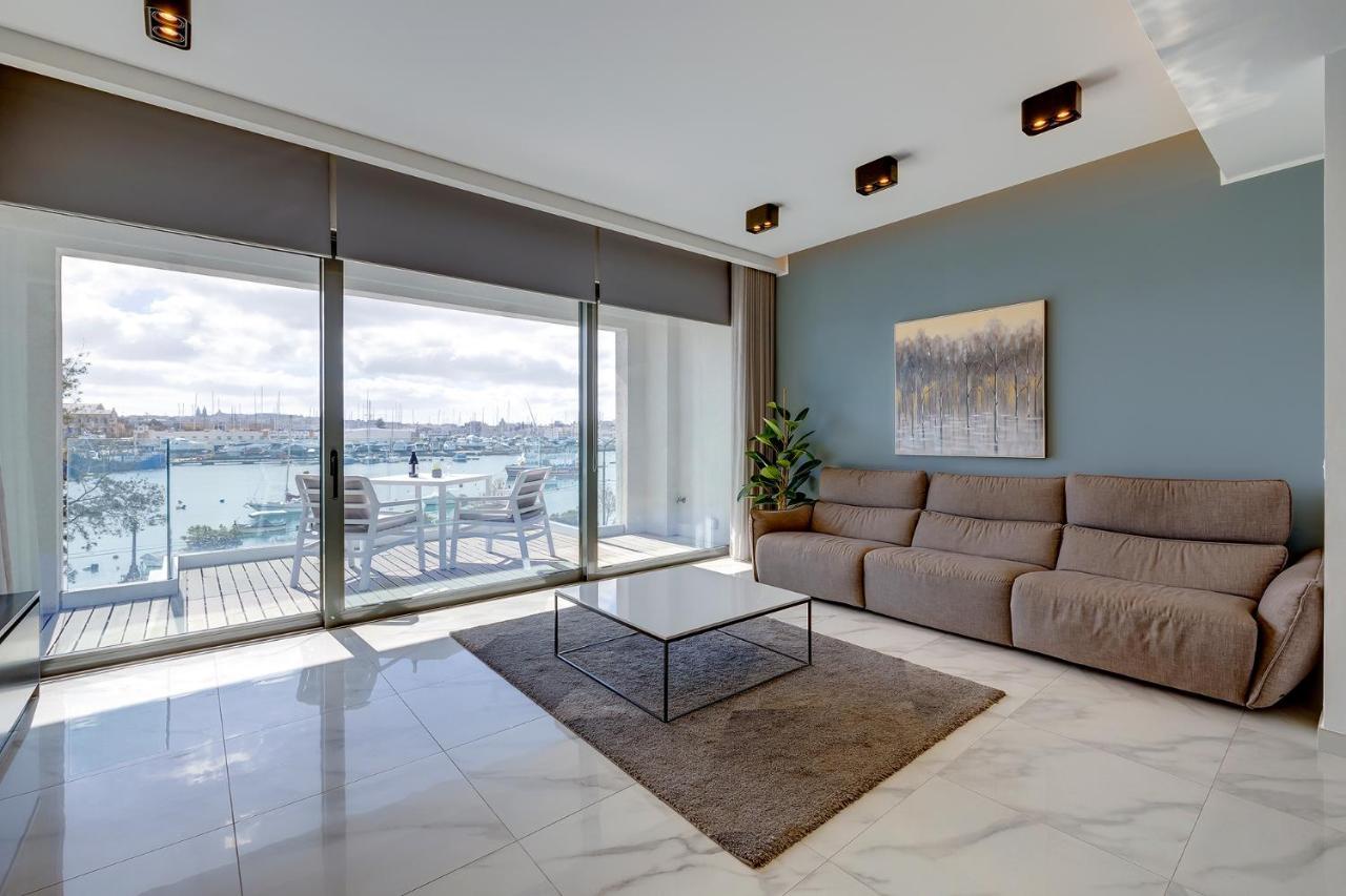 Luxury Apartment With Valletta And Harbour Views Слима Екстериор снимка