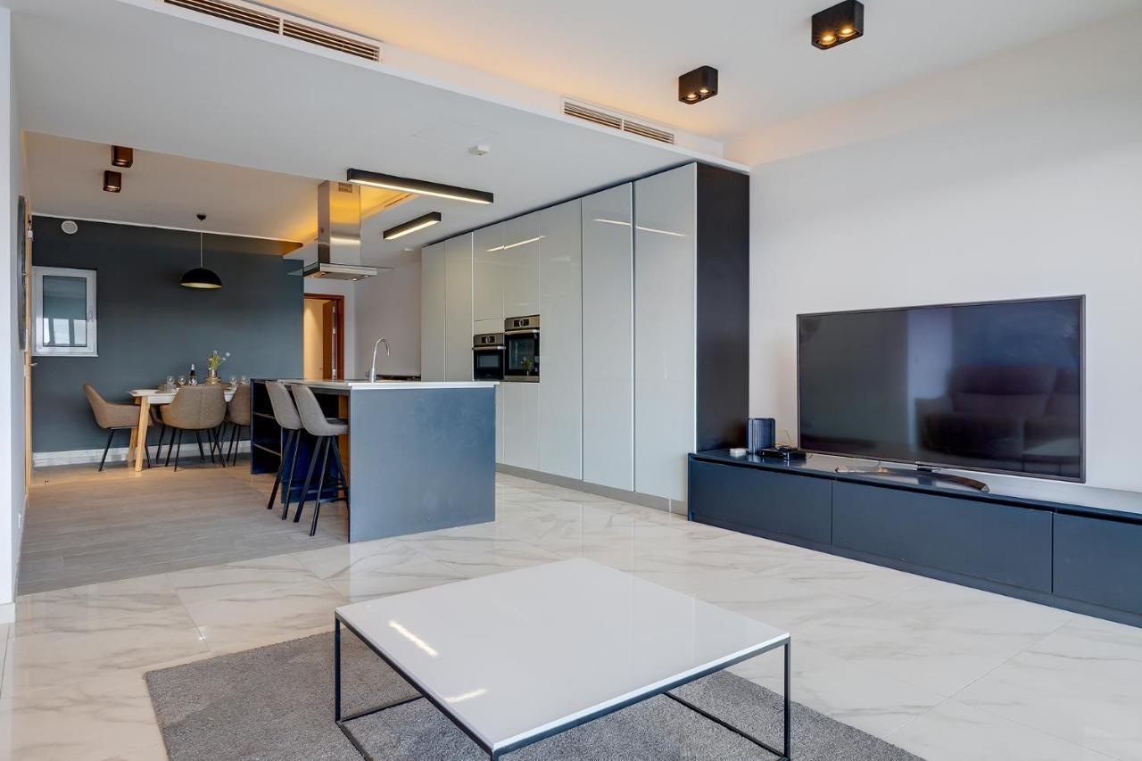 Luxury Apartment With Valletta And Harbour Views Слима Екстериор снимка